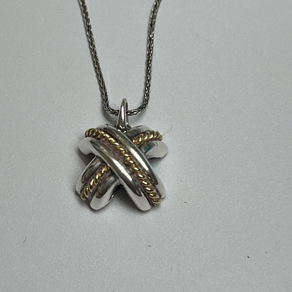 Tiffany & Co Beautiful Gold and Silver X Necklace.